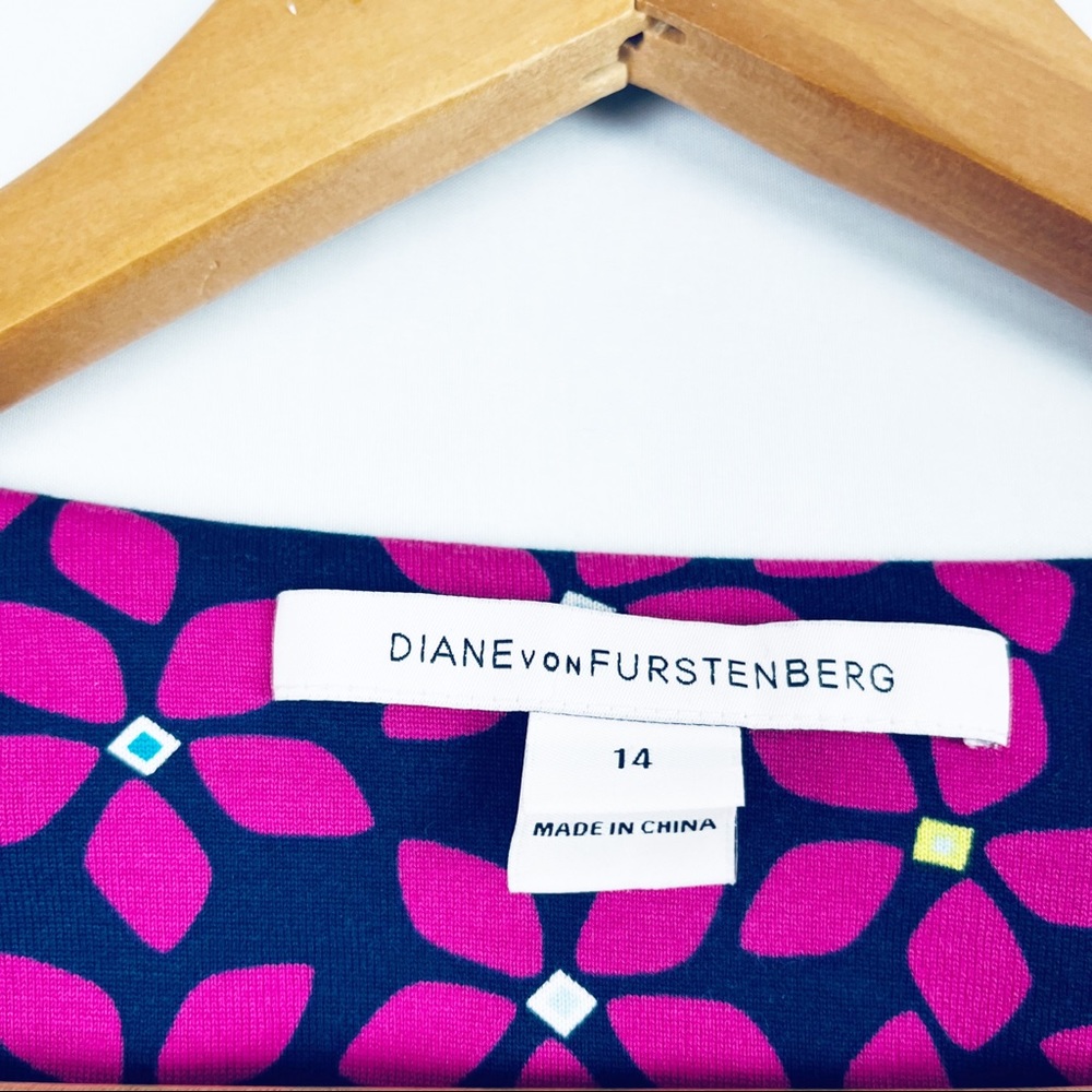 Pink and Purple Patterned Women's Dress - Picture 5 of 8